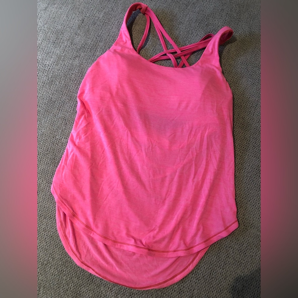 Lululemon Flowy Tank, back out.